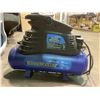 Image 2 : DELTA SHOPMASTER 120V 125PSI 2 GALLON AIR COMPRESSOR WITH 2 AIRLINES