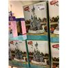 Image 1 : 2 DISNEY ANIMATED CASTLE WITH LIGHTS & MUSIC - BROKEN TIP ON CASTLES