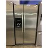 Image 1 : WHIRLPOOL STAINLESS STEEL FRENCH DOOR FRIDGE MODEL ED2FHEXVS00