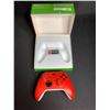 Image 2 : XBOX PULSE RED WIRELESS CONTROLLER