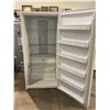 Image 2 : FRIGIDAIRE STANDING FREEZER MODEL FFFH20F3WW0