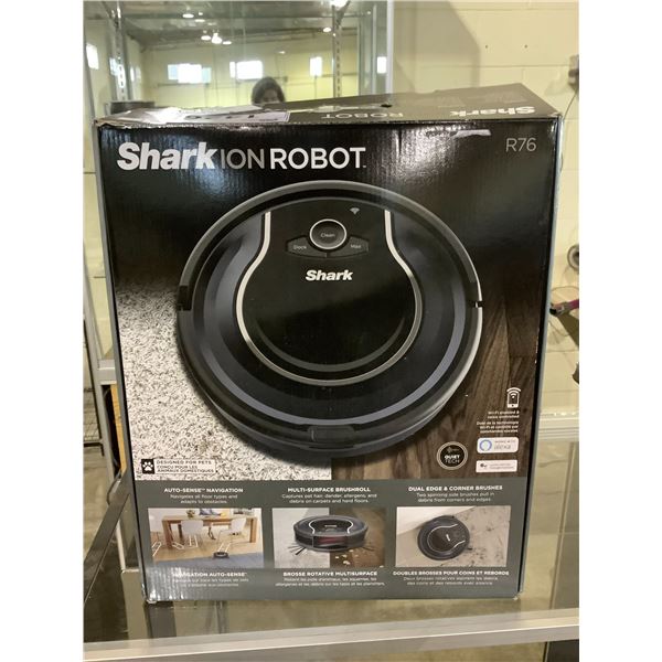 *TESTED WORKING* SHARK ION R76 ROBOT VACUUM