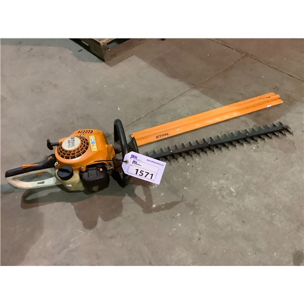 STIHL HS 45 GAS POWERED COMMERCIAL HEDGE TRIMMER