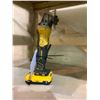 Image 2 : DEWALT 20V DCG413 4-1/2" CORDLESS GRINDER WITH BATTERY