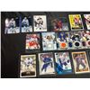 Image 2 : 20 ASSORTED HOCKEY CARDS