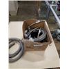 Image 1 : BOX OF NEW BRAIDED HOSES AND PLUMBING SUPPLIES