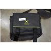Image 2 : LARGE WHITE BOARD AND XBOX BAG