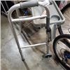 Image 3 : GUARDIAN SIGNATURE FOLDING WALKER WITH FOLD DOWN TRAY