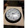 Image 1 : LARGE 23" DIAMETER CLOCK