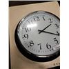 Image 2 : LARGE 23" DIAMETER CLOCK