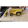 Image 2 : NEW ANVIL 14 IN TILE CUTTER AND FORD 7500 METAL BACKHOE/GRADER