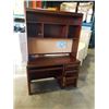 Image 1 : 3 DRAWER BROWN DESK WITH PULL OUT TRAY AND GALLERY