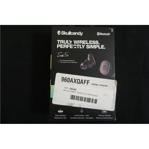 SKULLCANDY SESH EVO WIRELESS EARBUDS WITH CHARGING CASE - TESTED WORKING RETAIL $79.99