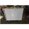 Image 1 : WHITE 3 DRAWER DRESSER