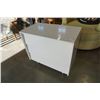 Image 2 : WHITE 3 DRAWER DRESSER