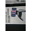 Image 3 : INSIGNIA PLAYSTATION 5 CHARGING SYSTEM WITH SMARTPHONE CLIP