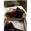 Image 2 : NIKE AIR JORDAN SIZE 7Y