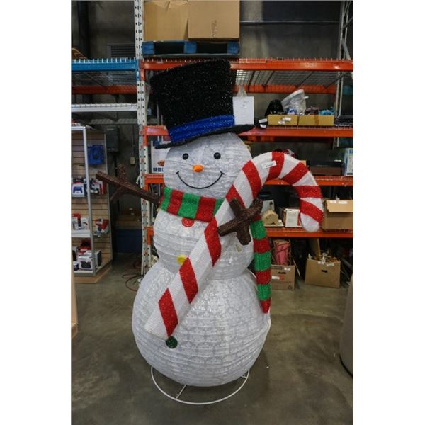 6FT LAWN ORNAMENT SNOWMAN FIGURE ON STAND