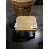 Image 2 : RATTAN BASKET AND PINE STOOL