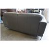 Image 8 : MODERN GREY LEATHER LOVESEAT WITH CHROME LEGS