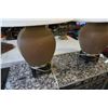 Image 2 : PAIR OF TABLE LAMPS