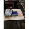 Image 1 : CONAIR CLIPPER SET IN HARDCASE AND BOX OF CURTAINS WITH TABLE COVERS