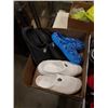 Image 2 : LOT OF NEW SHOES