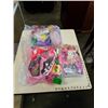 Image 1 : LOT OF BARBIE DOLLS AND BARBIE PLAYSETS WITH ACCESSORIES