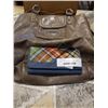 Image 2 : 2 DESIGNER HAND BAGS AND NEW LADIES WALLET