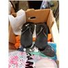 Image 2 : LOT OF 12 NEW PAIRS OF CROCS AND 3 BOXES OF NEW HAND SANITIZER TUBES