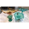 Image 1 : 3 ART GLASS PIECES