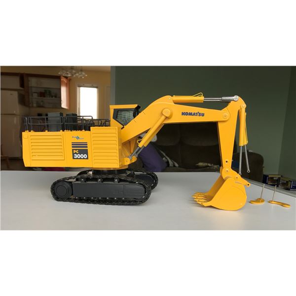 Komat'su Super Shovel model