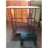 Image 1 : Red dolly, green plastic foot stool