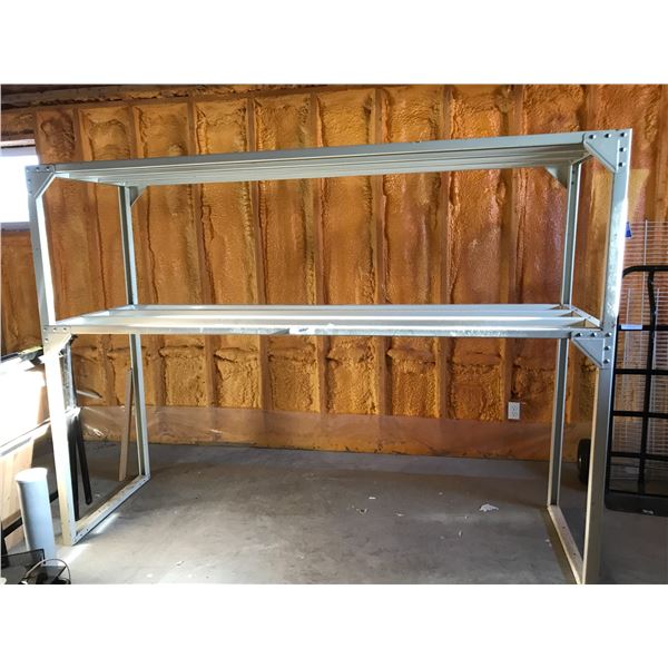 Large metal Space Maker