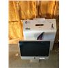 Image 1 : 24" iMac wide screen computer (no power cord)