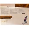 Image 3 : 24" iMac wide screen computer (no power cord)