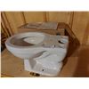 Image 8 : Bemis Easy Close toilet seats with cover (x2); Eljer toilet tank and lid; 3.5 Gallon toilet; Anti-sy