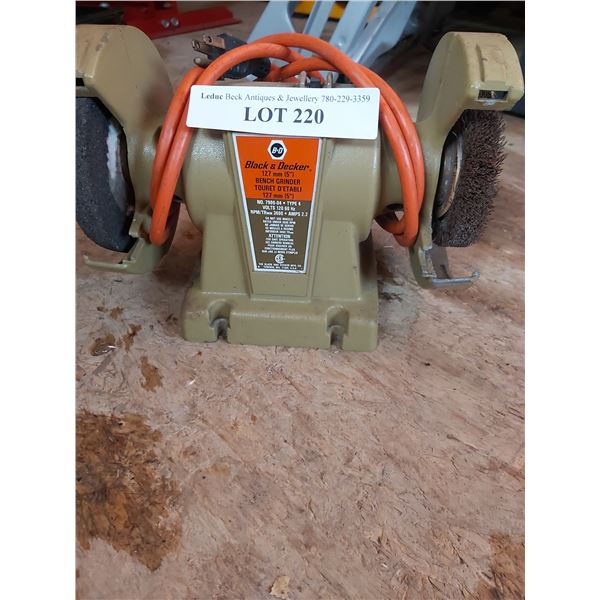 Black & Decker 5" bench grinder