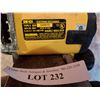 Image 2 : Dewalt electronic belt sander