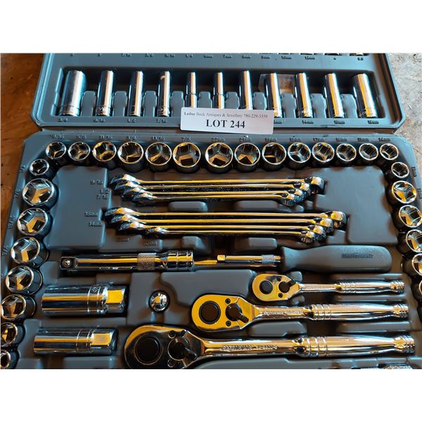 Mastercraft Maximum torque/wrench set