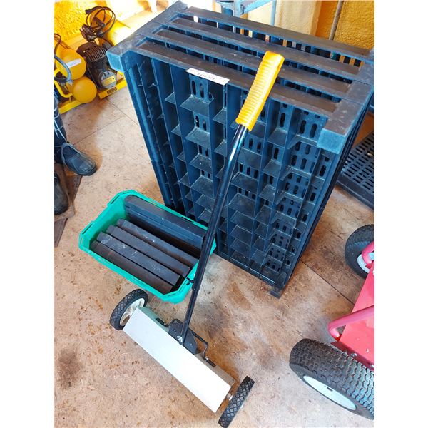 18" Magnetic floor sweeper, 4-tier plastic shelf