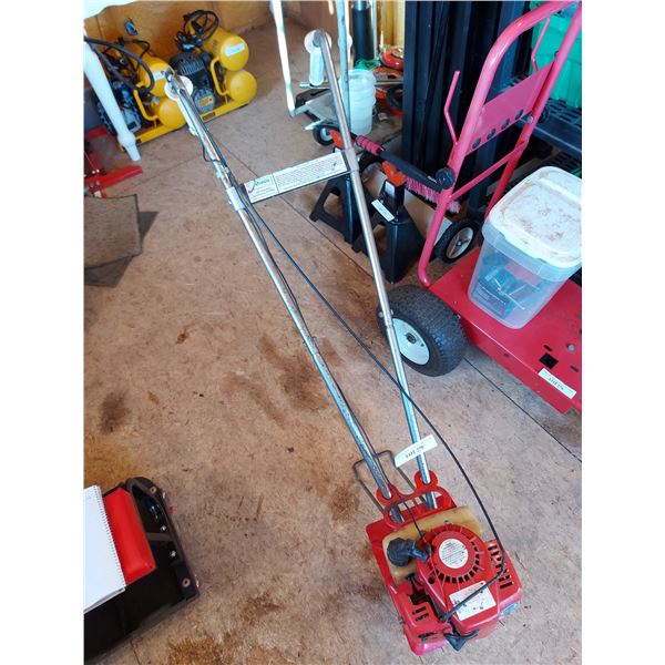 Mantis gas powered rototiller