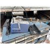 Image 2 : GARAGE DOOR OPENER