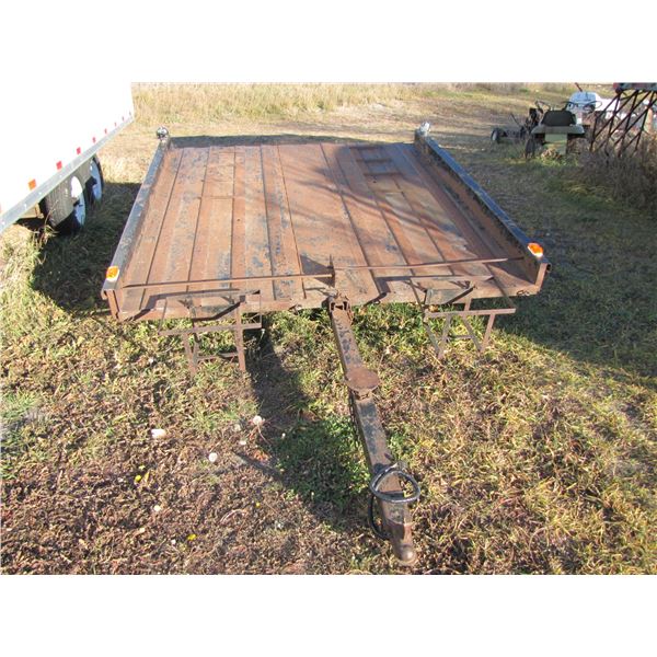 Saturn; 84" double wide;tilt & swivel; leaf springs w/shocks; spare wheels w/tires; gas can racks