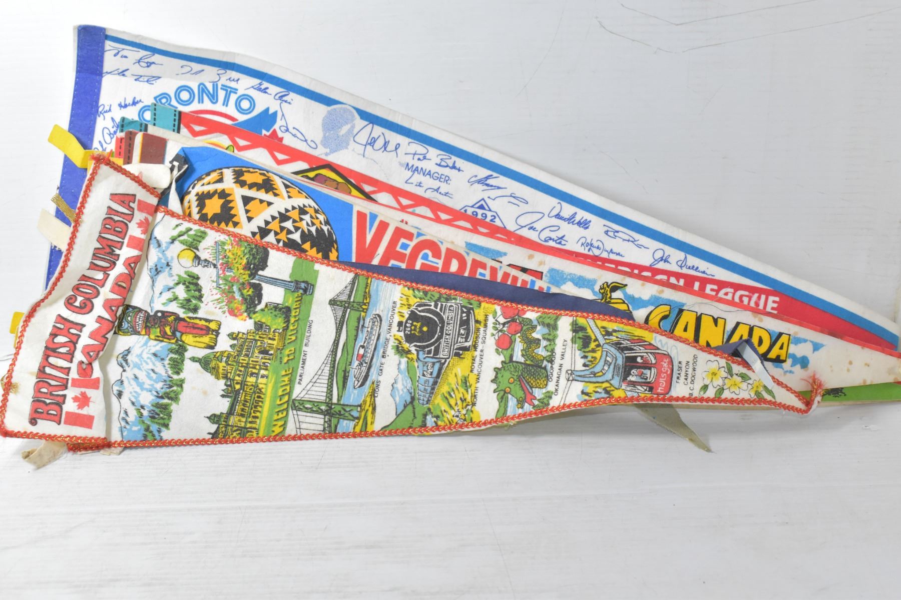 Collector Flags LOT OF 10 CANADA PROVINCIAL COLLECTOR FLAGS