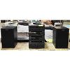 Image 1 : TECHNICS STEREO SYSTEM, INCLUDES AMP, DISC PLAYER,