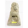 Image 2 : MALE LION STATUE - PEBBLED STONE FINISH