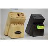 Image 1 : PAIR OF KITCHEN KNIFE BLOCKS