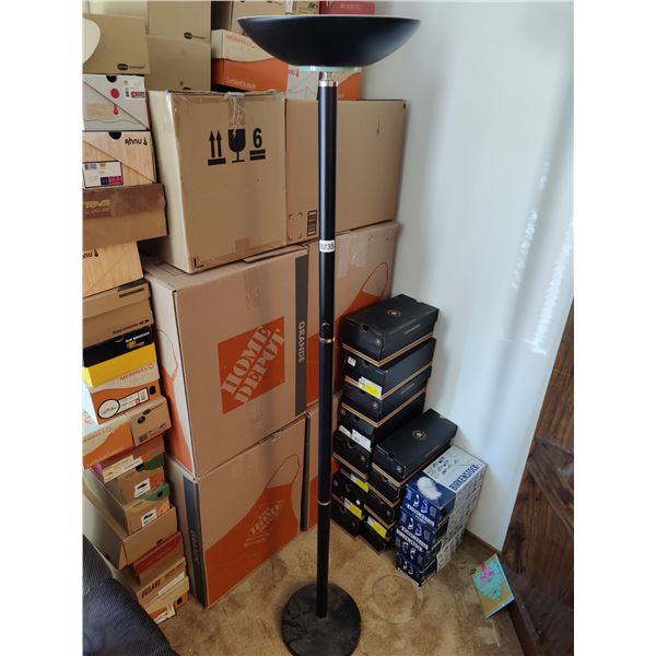 Stand-up Lamp