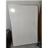 Image 1 : Huge Whiteboard